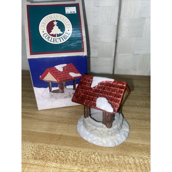 Christmas Valley Porcelain Wishing Well Hand Painted 3” X 3” Boxed - Picture 1 of 8
